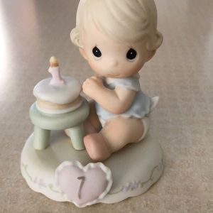 Precious moments 1st. birthday growing in grace